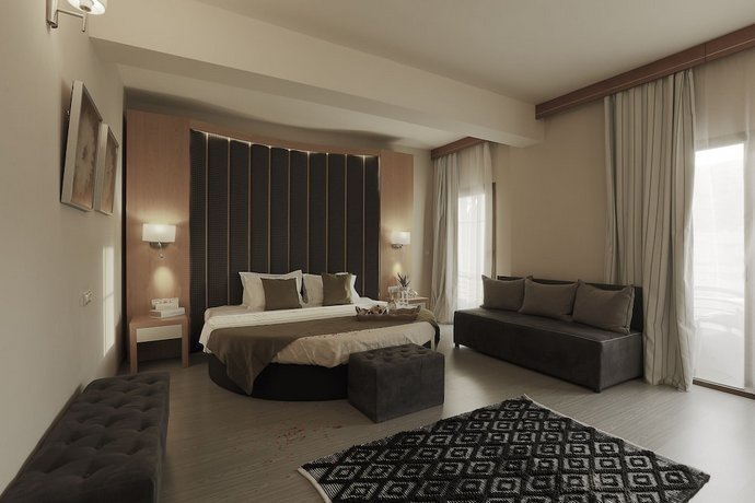 La Piscine Art Hotel Philian Hotels and Resorts