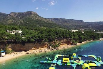 Zlatni Rat Beach Hotel 