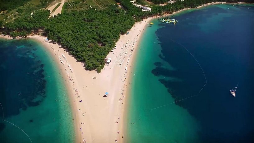 Zlatni Rat Beach Hotel 