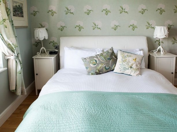 Birch House Bed & Breakfast