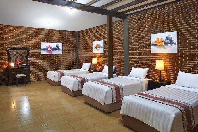 Jambuluwuk Batu Resort
