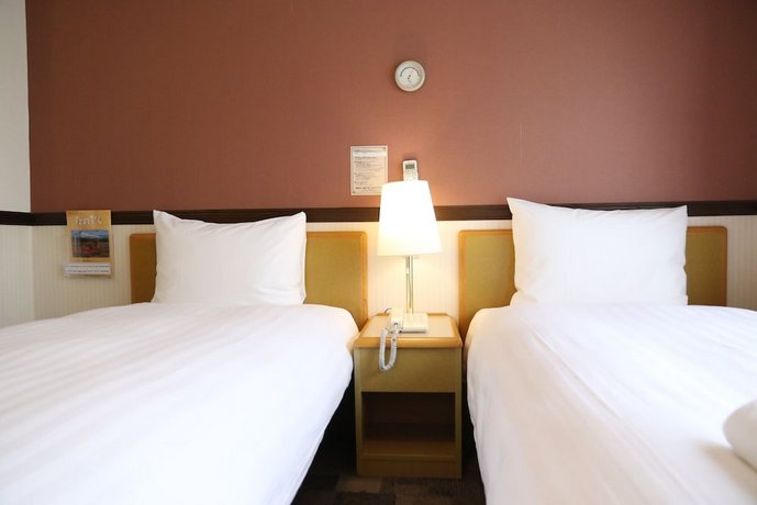 Toyoko Inn Tokyo Asakusa Senzoku Tsukuba Express