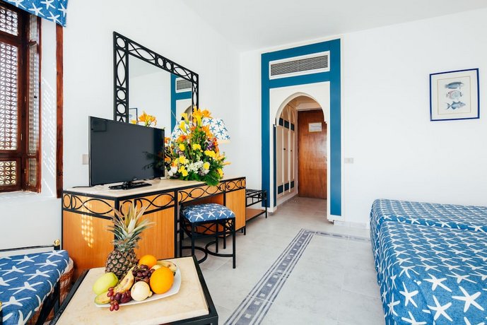 Domina Aquamarine Hotel & Resort