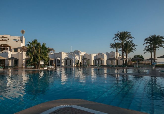 Domina Aquamarine Hotel & Resort