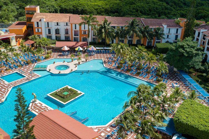 Cozumel Hotel & Resort Trademark Collection by Wyndham