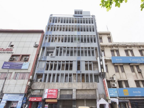 OYO 15515 Hotel Landmark Inn