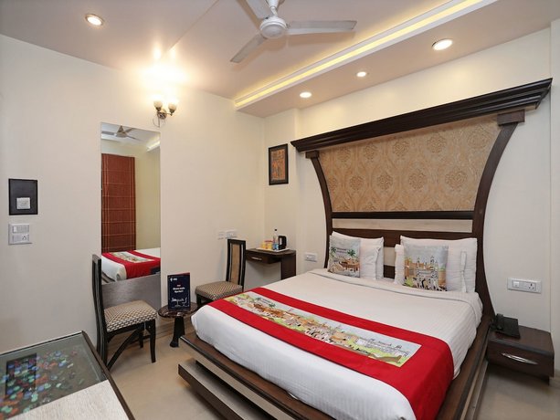 OYO 463 Hotel Metro View Inn