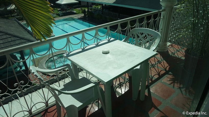 Wild Orchid Resort