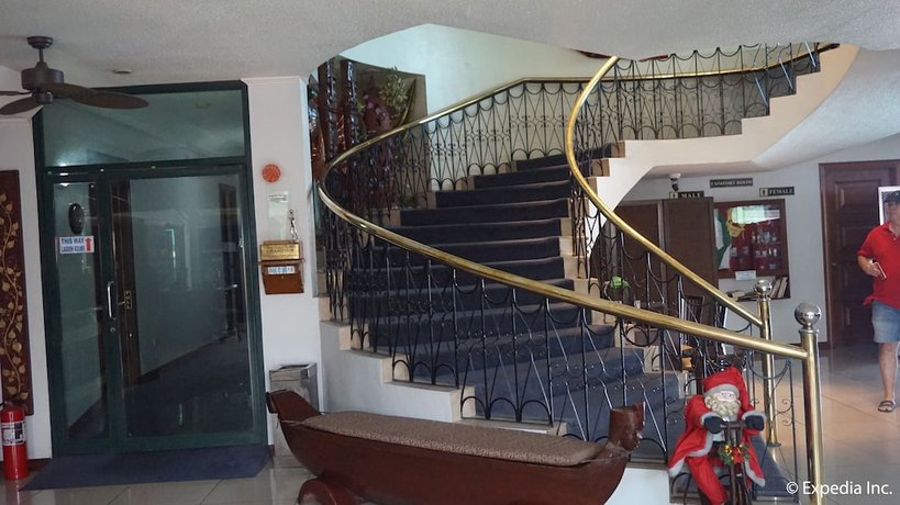 Wild Orchid Resort