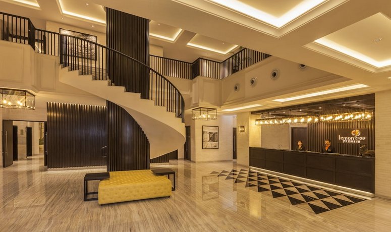 Lemon Tree Premier City Center Pune
