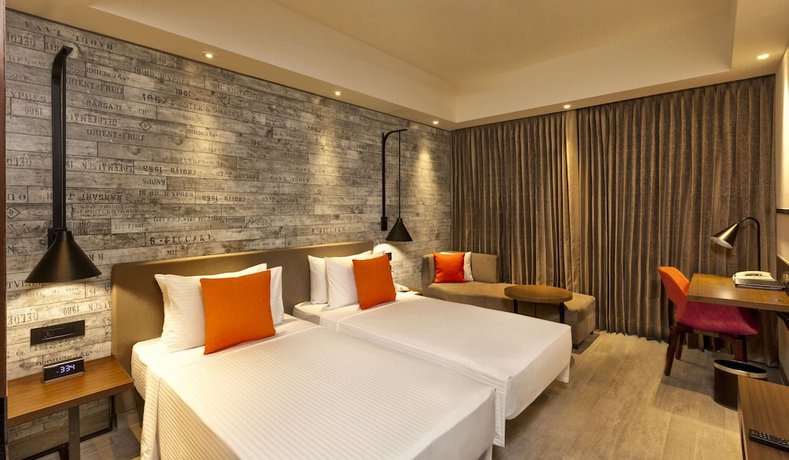 Lemon Tree Premier City Center Pune