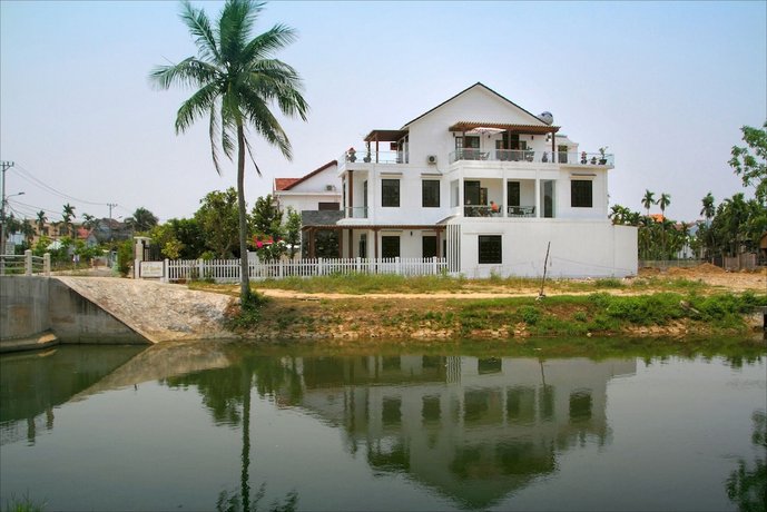 Azalea Homestay