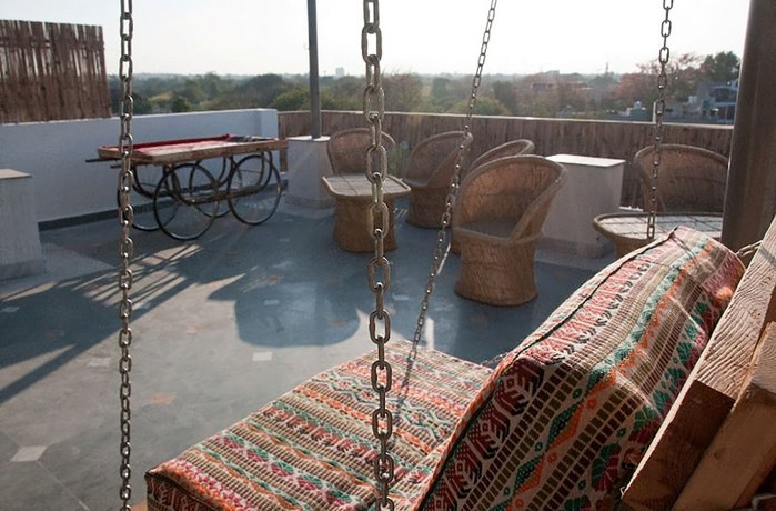 Jugaad Hostel near Bhikaji