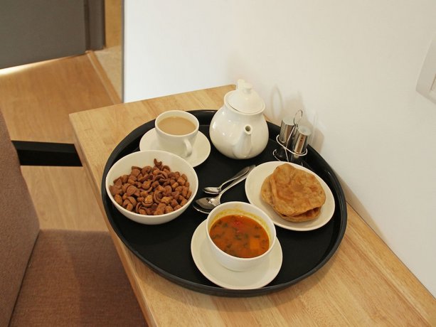 OYO 9225 Hotel Lotus
