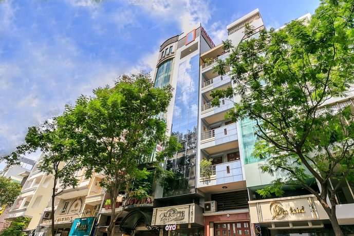 Calmette hotel