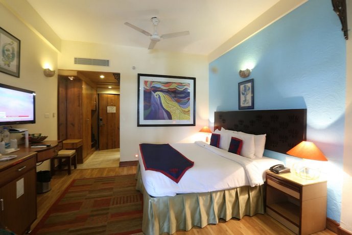 Ganga Kinare - A Riverside Boutique Hotel