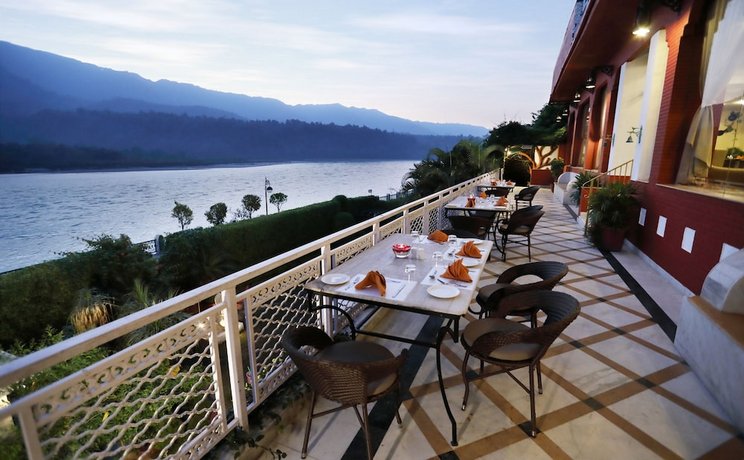 Ganga Kinare - A Riverside Boutique Hotel