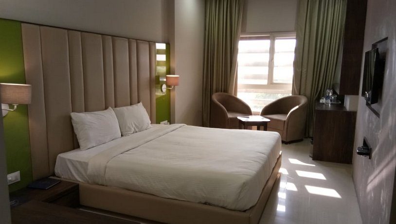 Hotel Kingsway Raipur