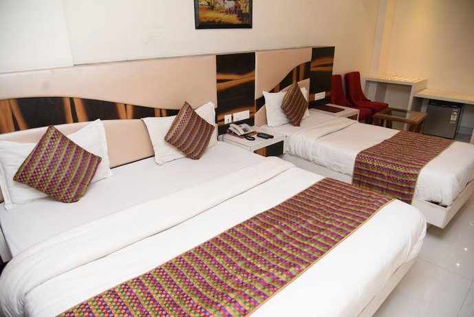 Hotel Shanti Plaza