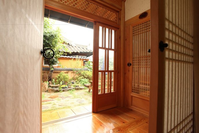 Jeonju Ye Da Won