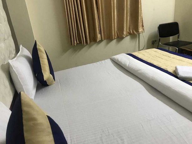 Hotel Aamantran Inn