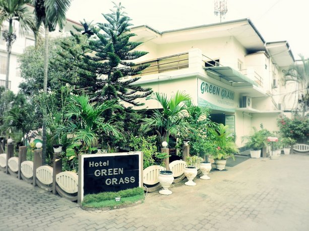Green Grass Hotel & Restaurant