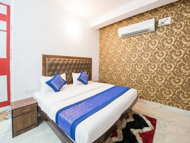 OYO 14728 Manan Residency