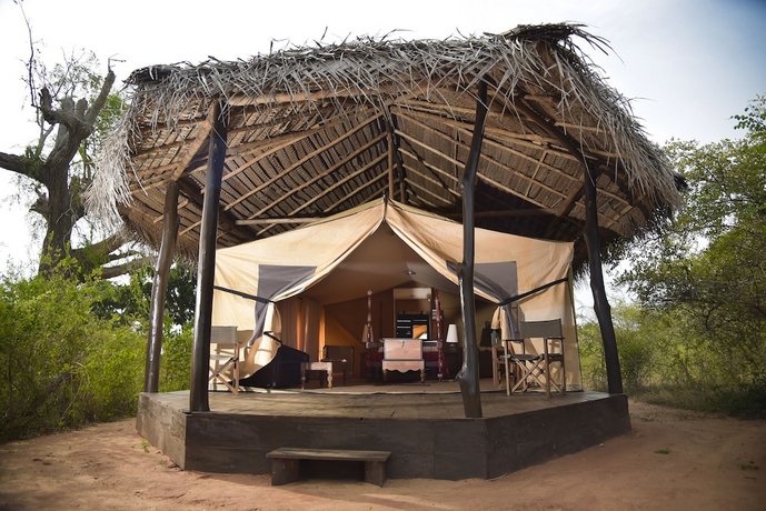Ruhunu Safari Camping