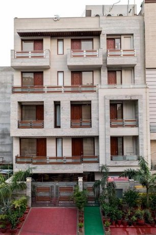 SM Palace Near Apollo Hospital