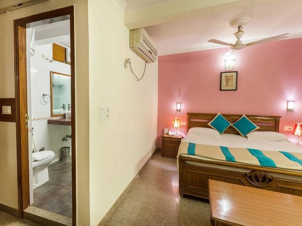 OYO 315 Hotel Tavern