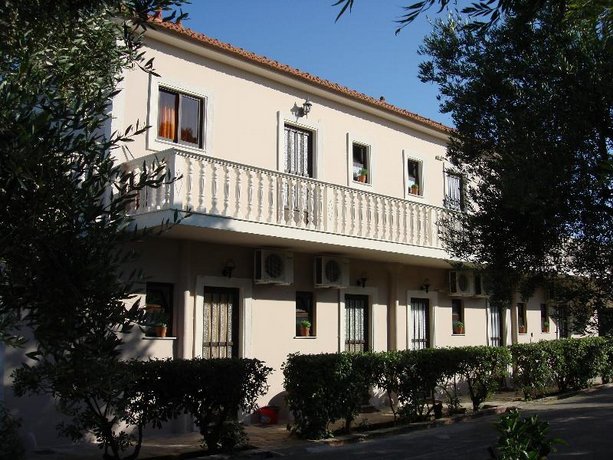 Villa Kapnisi