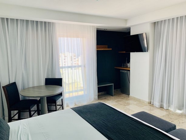 Rivoli Select Hotel