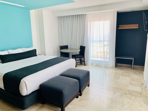 Rivoli Select Hotel