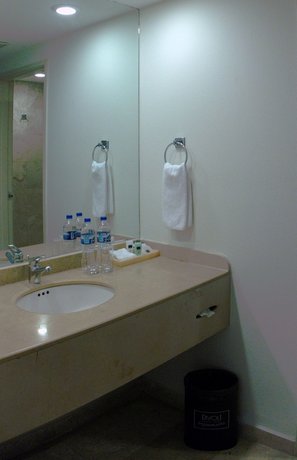Rivoli Select Hotel