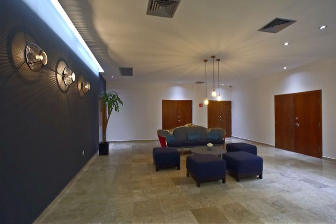 Rivoli Select Hotel
