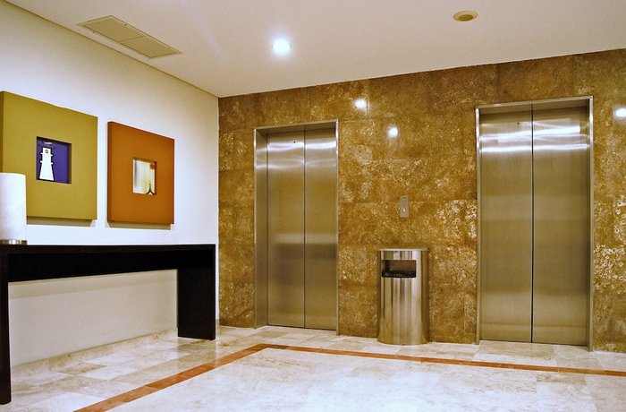 Rivoli Select Hotel