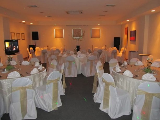 Rivoli Select Hotel