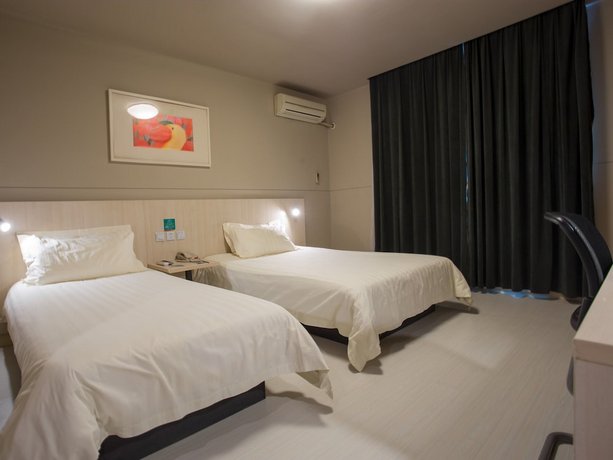 Jingjiang Inn Jurong Renmin Road