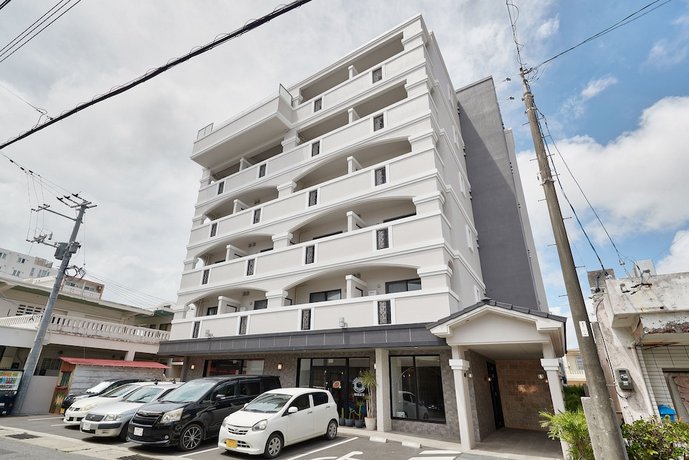 Hotel 385