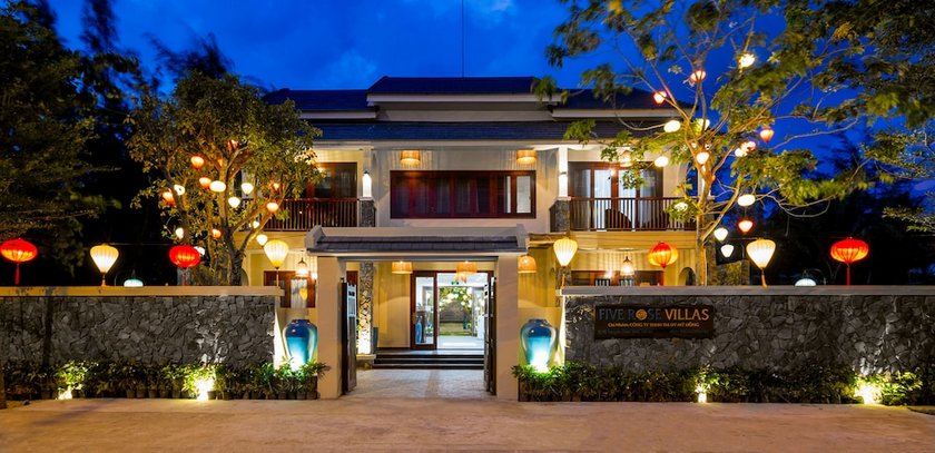 Five Rose Villas