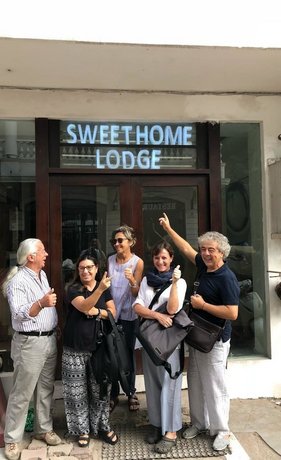 Sweet Home Lodge New Delhi