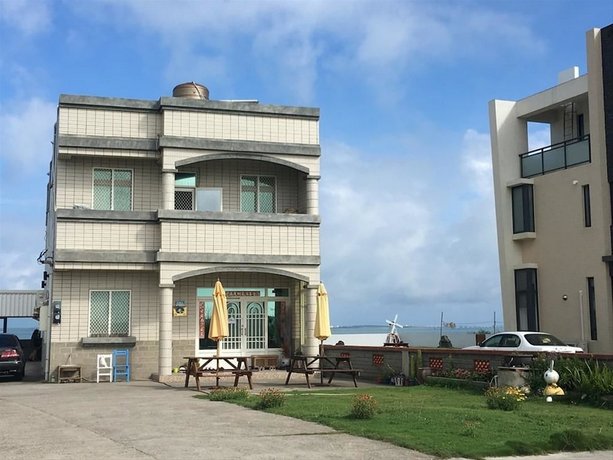 Yan Hai De Dai B&B