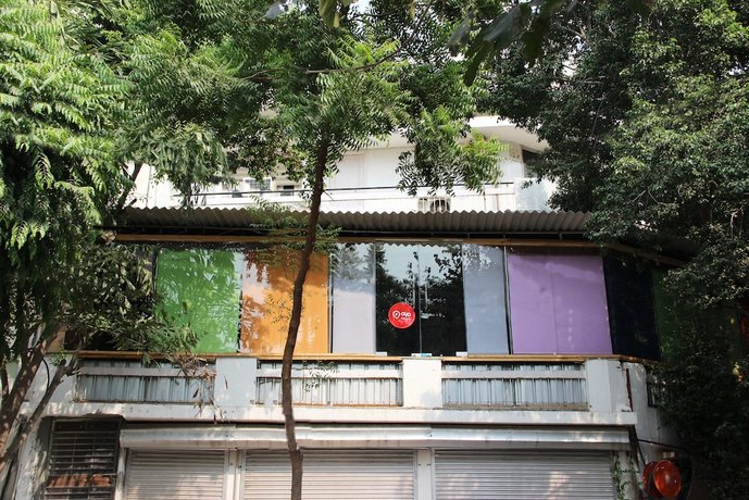 OYO 2407 Hotel Gera's M1