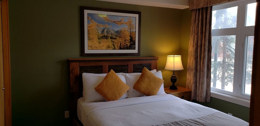 Windtower Lodge & Suites