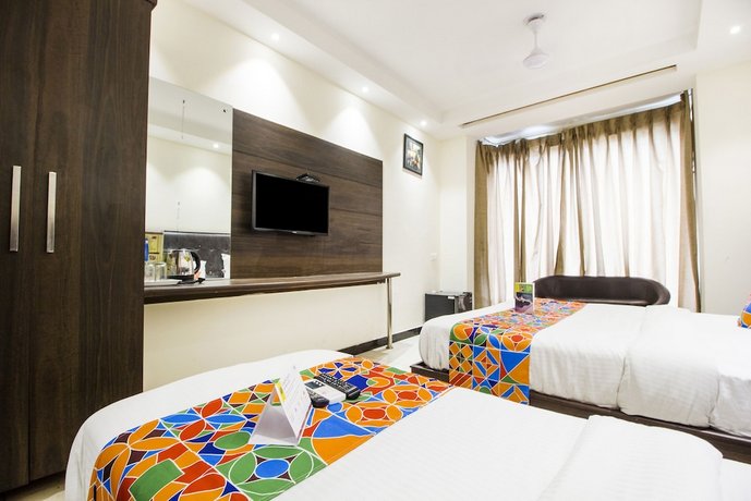 FabHotel LE Continental Paharganj