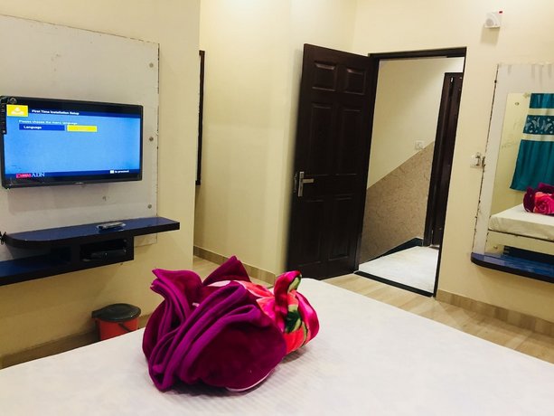 Hotel Tushar Continental