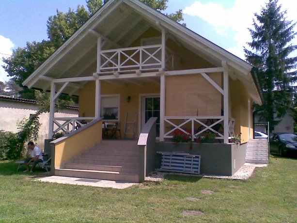 Rozmaring Apartman Balatonlelle