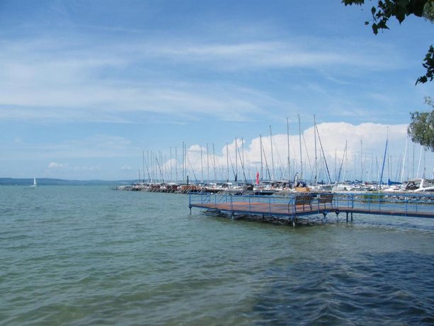 Rozmaring Apartman Balatonlelle