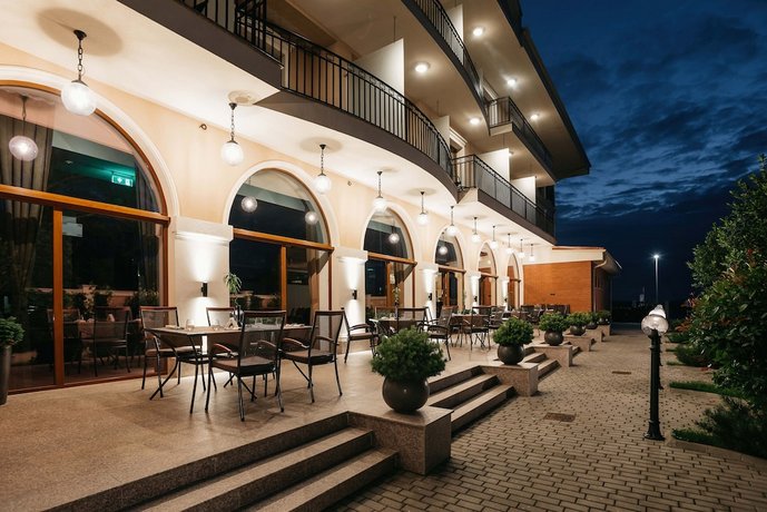 Hotel Briliant