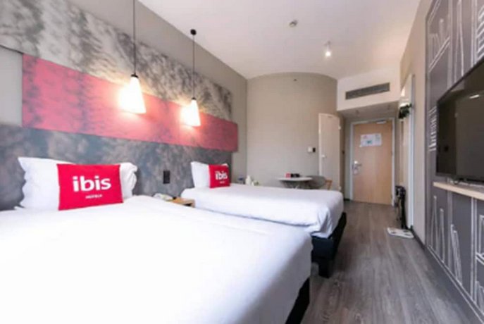ibis Shanghai Chengshan Road Hotel